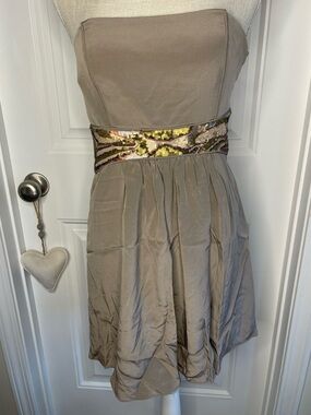 COCKTAIL FESTIVAL Strapless LAVENDER Party Dress with Sequin Waist TIBI SIZE 2